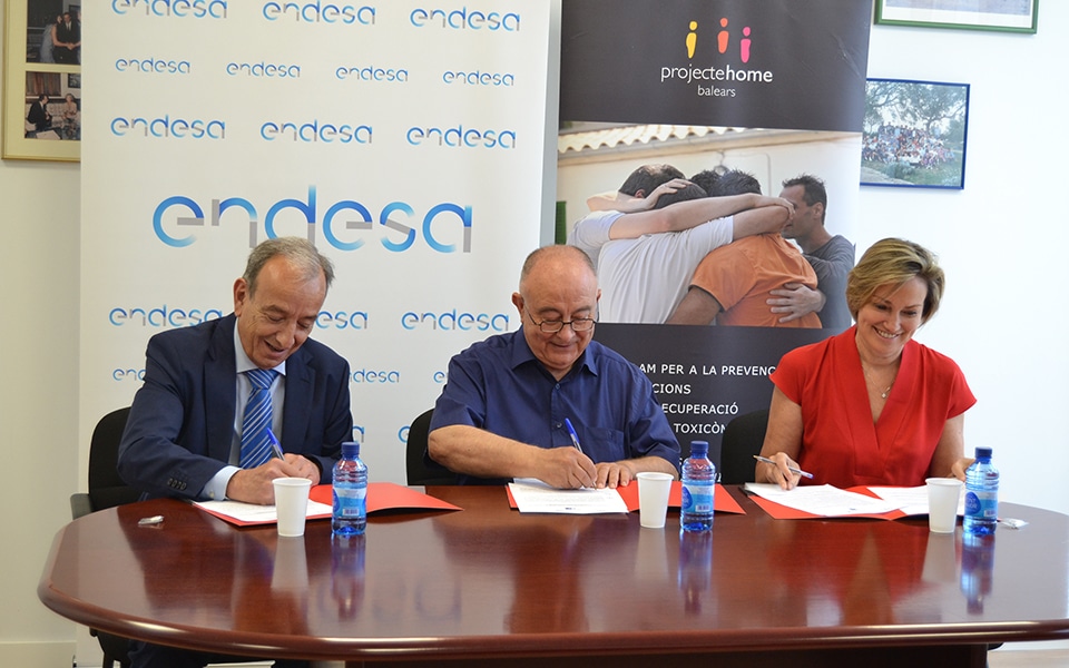 Fundació Bona Llum Oftalmedic atenderá la salud visual de los usuarios de Projecte Home