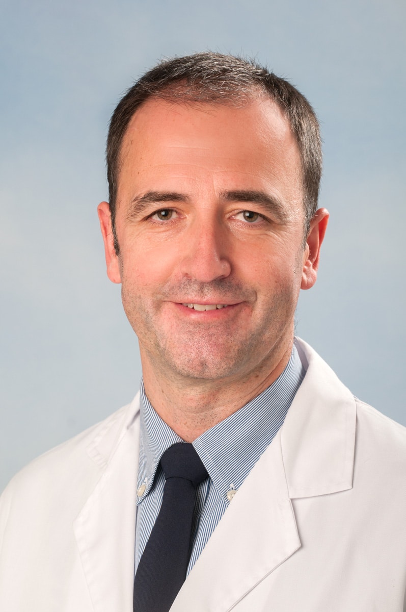 Equipo médico Salvà Dr Aragon roca perfil
