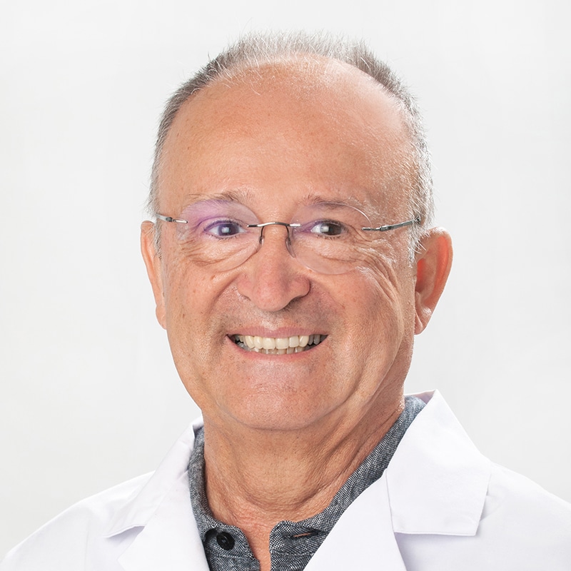 Equipo médico Dr. Luis Salvà especialista cataratas y cirugía refractiva